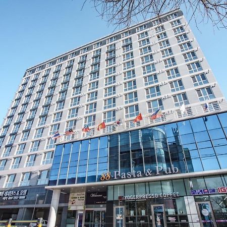 The Venezia Suite Hotel Chuncheon Exterior foto